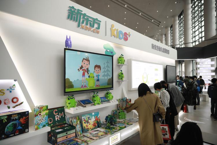新东方联合东方坐标学院学员企业产品集体亮相 东方科技引领教育创新新风向